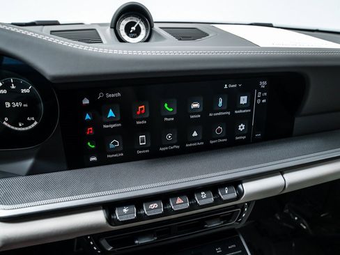 Used 2022 Porsche 911 Carrera image 21