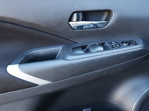 Used 2021 Nissan Kicks SV FWD image 37