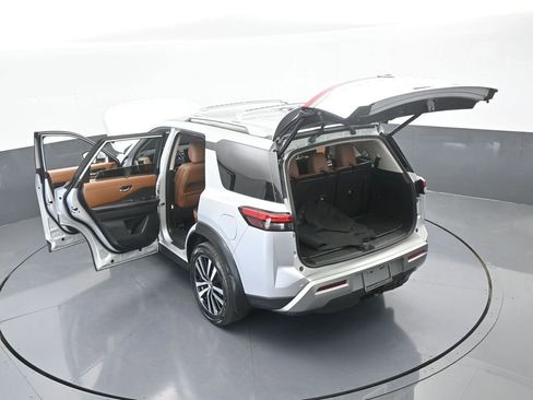 Used 2023 Nissan Pathfinder Platinum image 86
