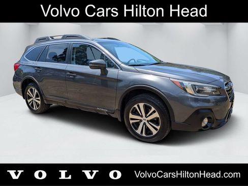 Used 2018 Subaru Outback 2.5i Limited AWD/4WD image 1