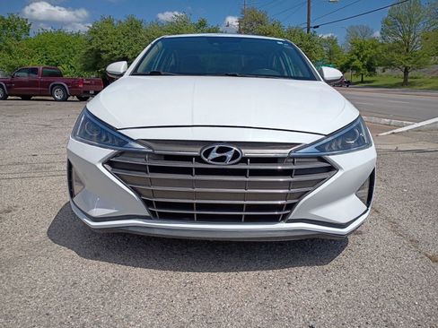 Used 2020 Hyundai Elantra Value Edition FWD image 8