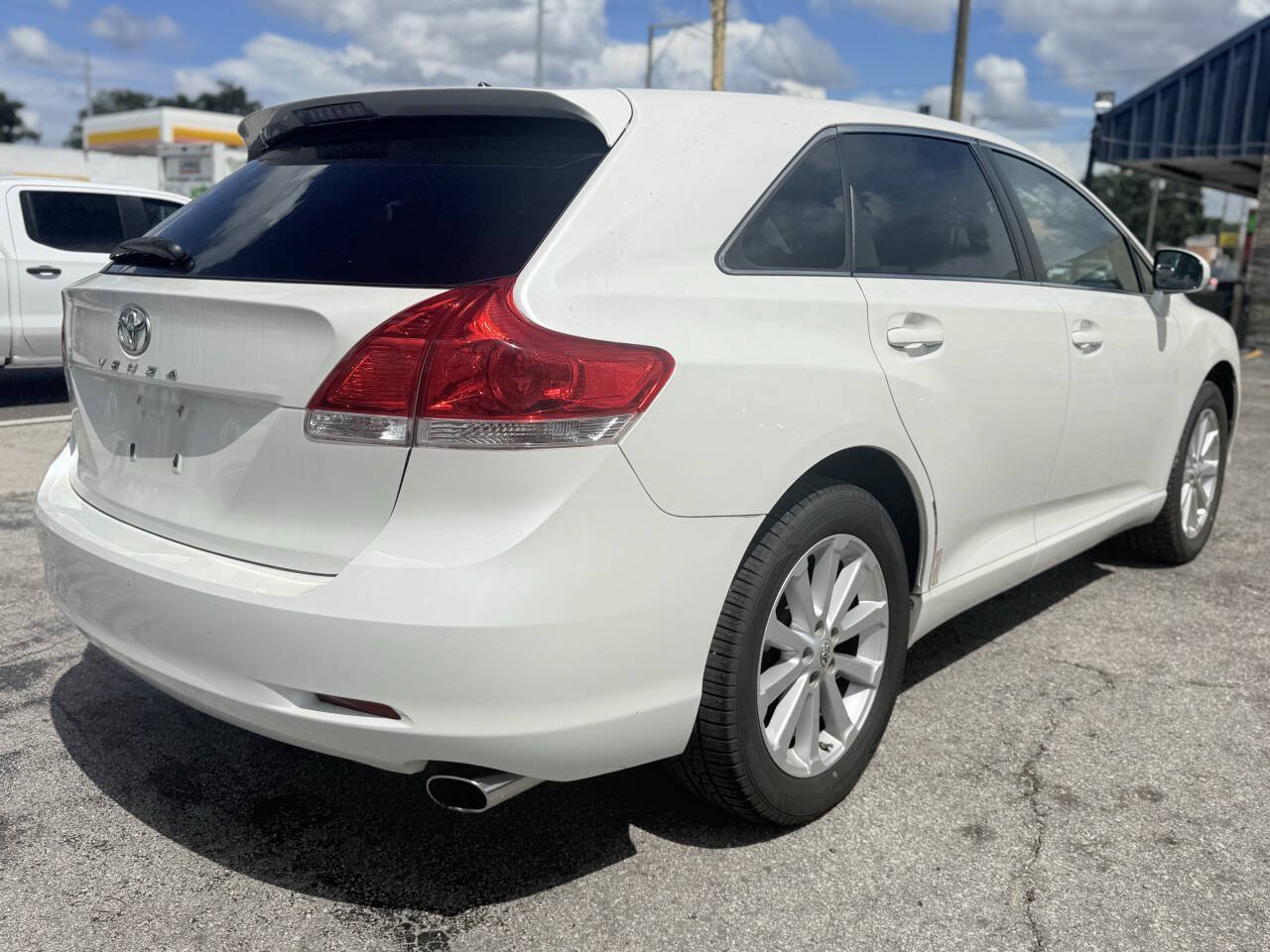 Used 2010 Toyota Venza FWD image 7