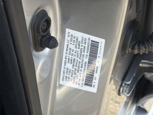 Used 2019 Honda Civic LX image 10