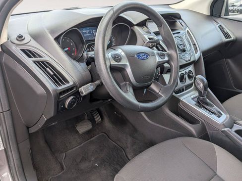 Used 2012 Ford Focus SE FWD image 10