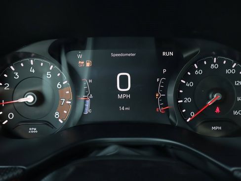 New 2025 Jeep Compass Trailhawk w/ Sun & Sound Group image 4