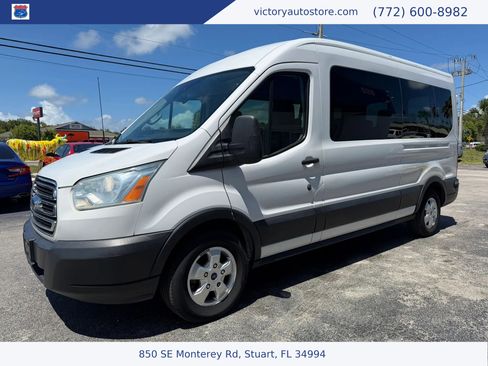 Used 2019 Ford Transit 350 XLT RWD image 7