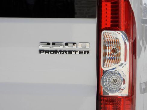 Used 2023 RAM ProMaster 2500 159 High Roof FWD image 22
