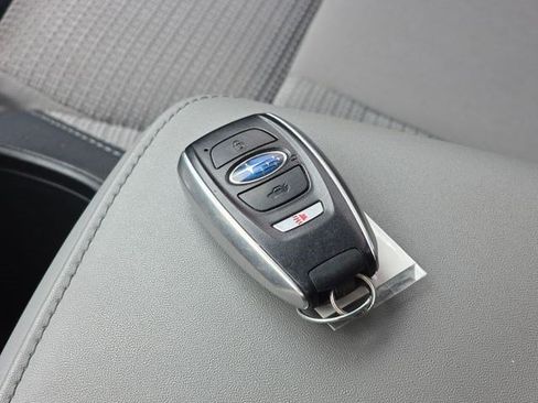 Used 2023 Subaru Outback Premium AWD/4WD image 35