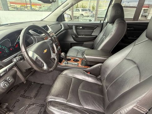 Used 2013 Chevrolet Traverse LT AWD/4WD image 10