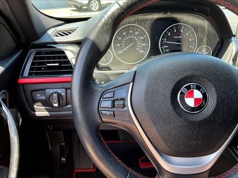 Used 2014 BMW 335i Sedan RWD image 11