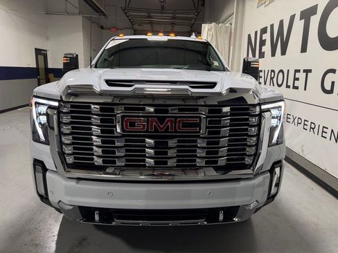 New 2026 GMC Sierra 2500 Denali w/ Max Trailering Package image 38