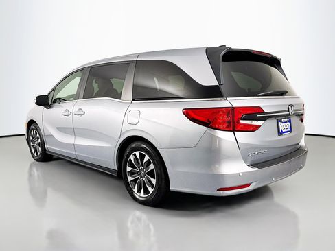 Certified 2024 Honda Odyssey EX-L image 7
