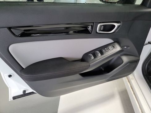 Certified 2026 Honda Civic Sport Touring image 9