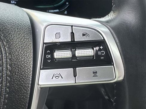 Used 2023 Kia Telluride EX w/ EX Captain's Chair Package image 24