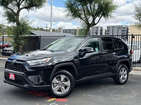 Used 2025 Toyota RAV4 XLE w/ Weather Package AWD/4WD image 2