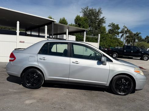 Used 2008 Nissan Versa 1.8 S w/ PWR Pkg FWD image 2
