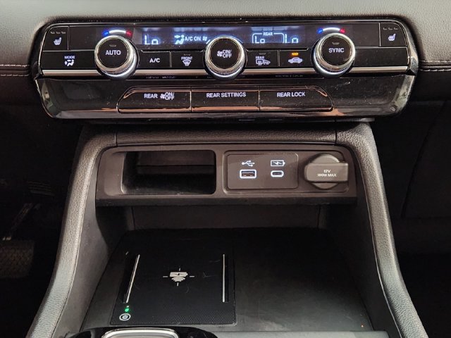 Used 2025 Honda Pilot EX-L image 18