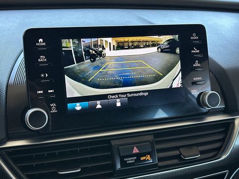 Used 2022 Honda Accord Sport image 16