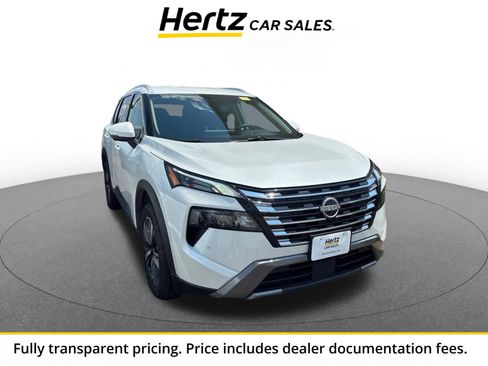 Used 2026 Nissan Rogue SL FWD image 1