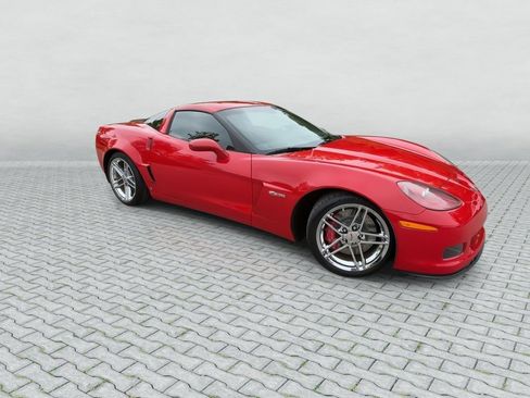 Used 2008 Chevrolet Corvette Z06 w/ Preferred Equipment Group RWD image 9