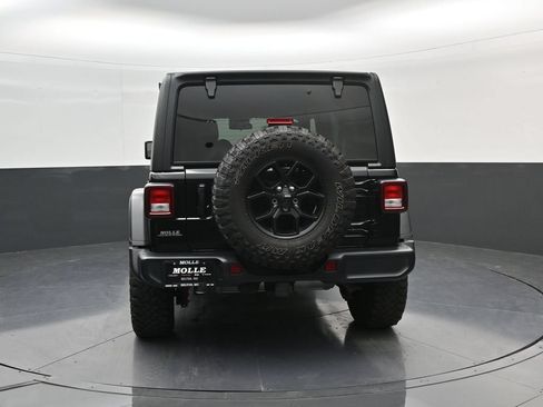 Used 2024 Jeep Wrangler Unlimited Sport AWD/4WD image 6