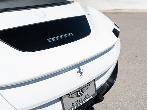 Used 2024 Ferrari Roma Spider RWD image 10