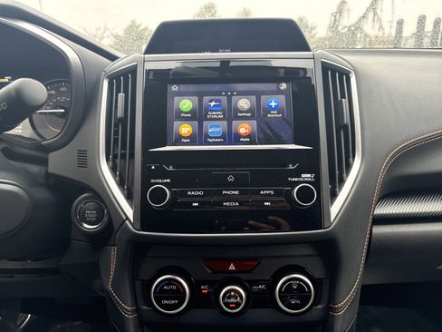 Used 2023 Subaru Crosstrek 2.0i Premium image 21