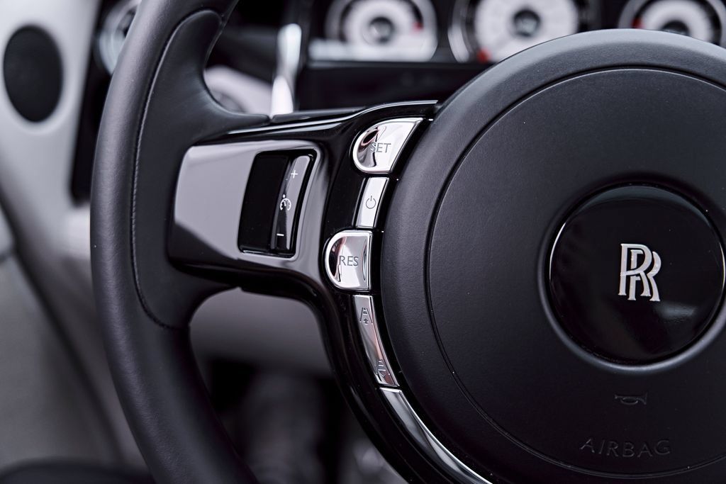 Used 2014 Rolls-Royce Wraith RWD image 62
