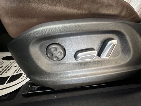 Used 2017 Audi Q3 2.0T Premium Plus w/ Premium Plus Package image 14