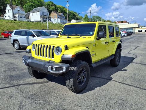 Certified 2023 Jeep Wrangler Unlimited Sahara w/ LED Lighting Group AWD/4WD image 3