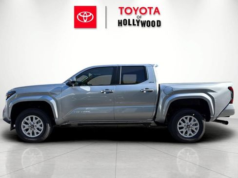 New 2026 Toyota Tacoma SR5 RWD image 9
