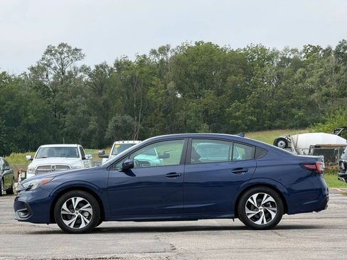 Used 2025 Subaru Legacy Premium AWD/4WD image 3