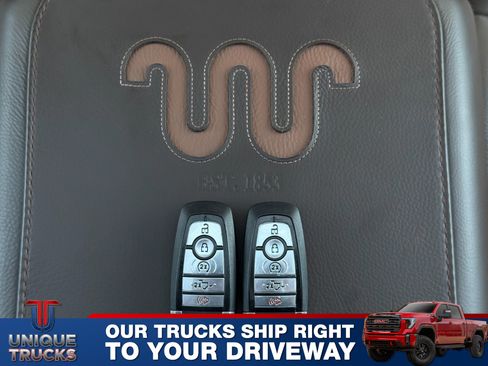 Used 2025 Ford F350 King Ranch image 38