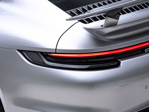 Used 2021 Porsche 911 Turbo S image 27