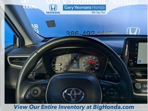 Used 2024 Toyota Corolla Cross LE FWD image 30