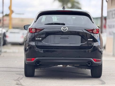 Used 2018 MAZDA CX-5 Touring w/ Preferred Equipment Package FWD image 12