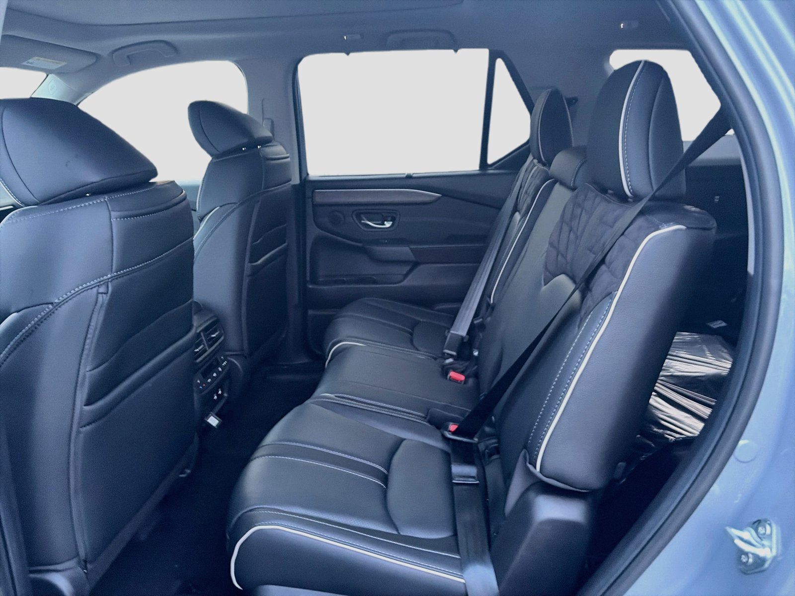 New 2026 Honda Pilot Elite image 5