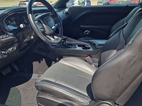Used 2023 Dodge Challenger SXT w/ Plus Package image 12