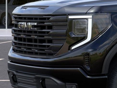 New 2026 GMC Sierra 1500 Elevation w/ LPO, Elevation Black Package RWD image 13