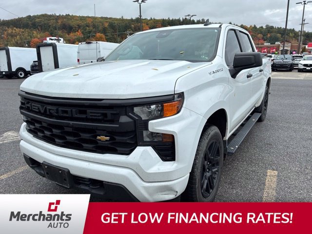 Used 2022 Chevrolet Silverado 1500 Custom AWD/4WD image 3