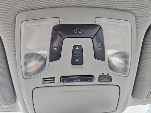 Used 2018 Toyota Sienna XLE AWD/4WD image 34