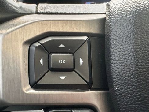 Used 2021 Ford F450 Platinum w/ FX4 Off-Road Package image 29