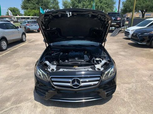 Used 2017 Mercedes-Benz E 300 image 21