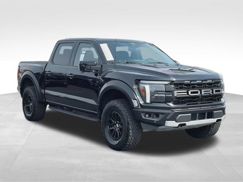 Used 2025 Ford F150 Raptor AWD/4WD image 2