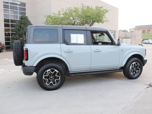 Used 2024 Ford Bronco Outer Banks AWD/4WD image 7