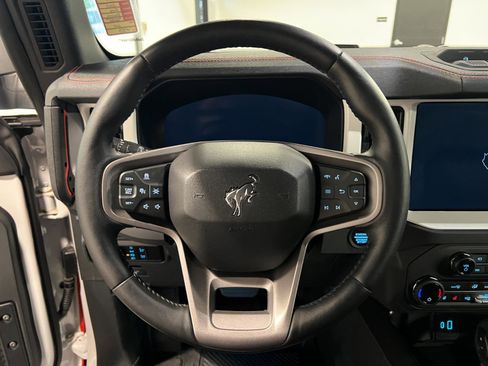 Used 2025 Ford Bronco Stroppe Edition image 11