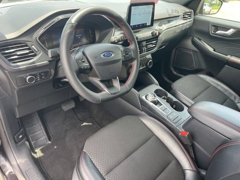 Used 2025 Ford Escape ST-Line FWD image 5