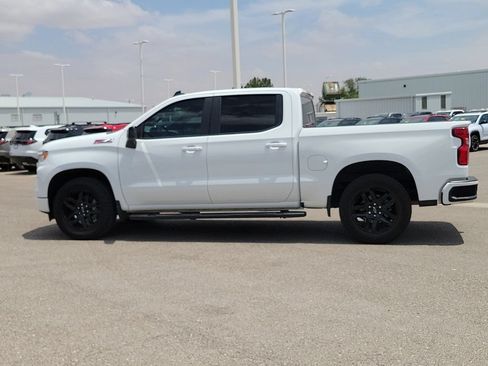 Used 2023 Chevrolet Silverado 1500 RST w/ Z71 Off-Road Package AWD/4WD image 7