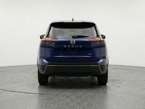 Used 2025 Nissan Rogue SV AWD/4WD image 7