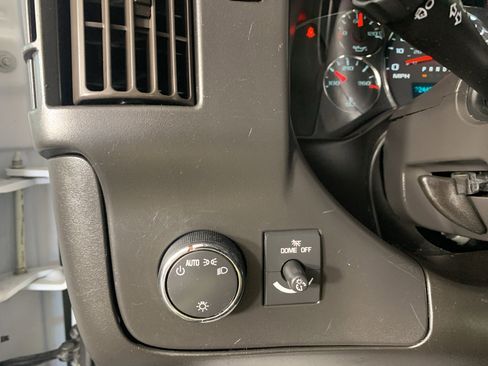 Used 2023 Chevrolet Express 3500 LS RWD image 15